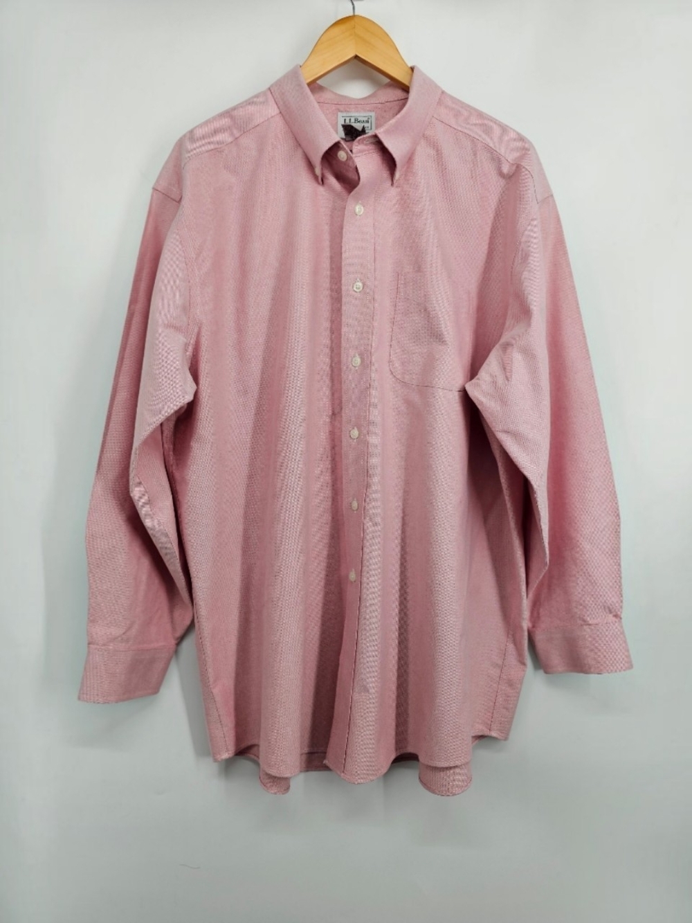 L.L.Bean Men's 17.5-33 Pink Oxford Button Down Shirt Traditional Fit Cotton